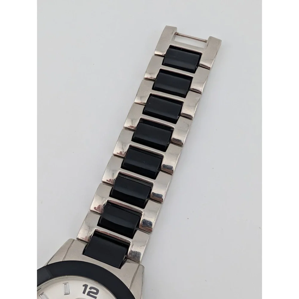 Men's Quartz Watch 39mm‎ Case Black & Silver 8